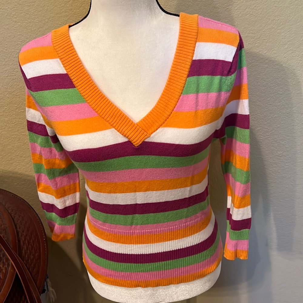 🍁 LN CB Design brand women’s striped sweater